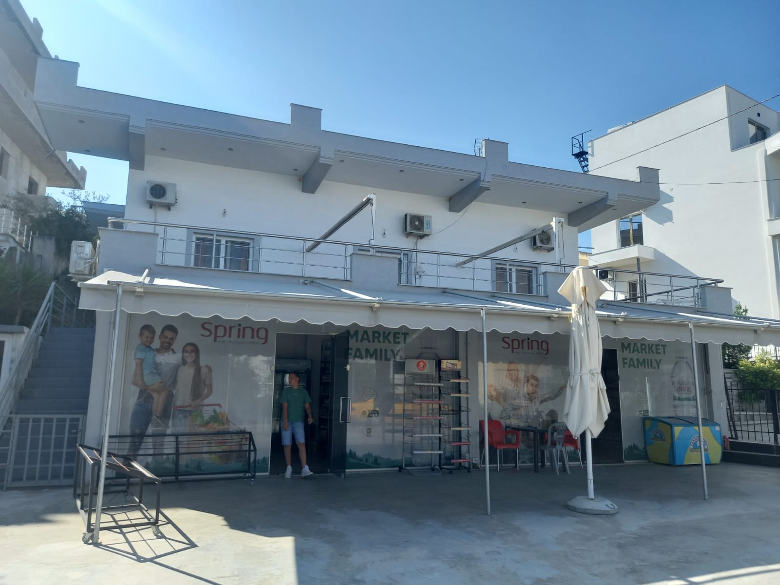 hotel mano pamje e hotelit